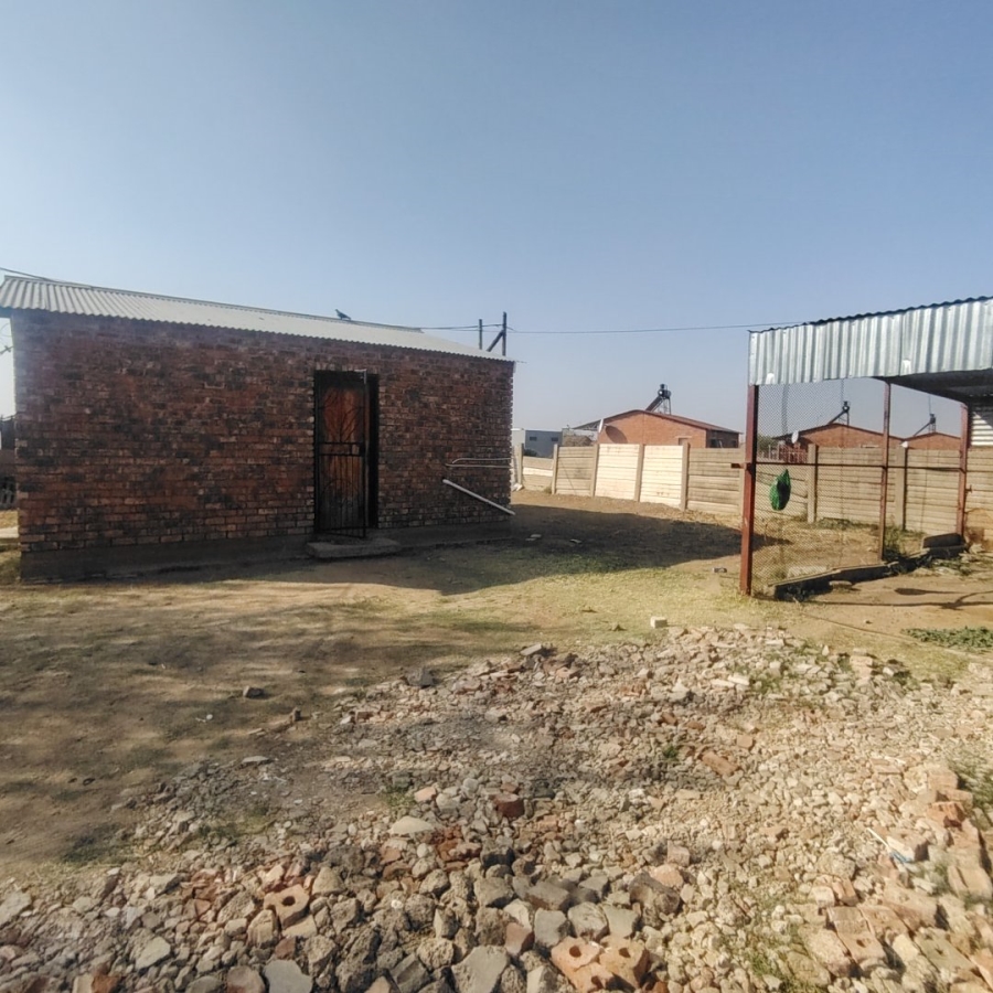 2 Bedroom Property for Sale in Blomanda Free State